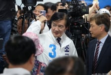 조국 "평택 시민들 마음이 제게 다가와…유례없는 정치 변화 생길 것"