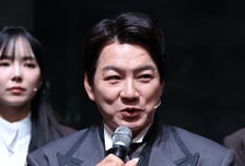 송일국, 삼둥이 근황 "그 무서운 '중2'…내가 알던 애 사라져"