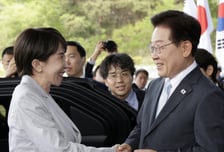[속보]李대통령, 안동서 다카이치 만나 "시골까지 오느라 너무 고생"