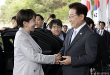 [속보]이재명 대통령-다카이치 총리, 소인수회담 시작