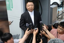 광주찾은 김수완 신세계그룹 부사장 "부적절한 마케팅, 경위 철저히 조사"