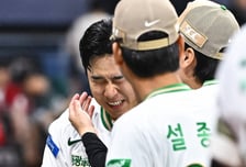 '김웅빈 극장 끝내기포' 혈투 끝낸 키움 설종진 감독 싱글벙글 "팬 응원 덕분! 감사드린다"