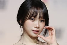 르세라핌 김채원, 컴백 사흘 앞두고…활동 잠정 중단