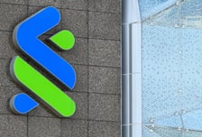 스탠다드차타드 "5년간 15% 감원…저부가가치 인력 AI로 대체"