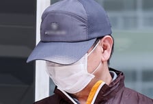 생일상 차려준 아들 사제총기로 살해한 60대, 2심도 '무기징역'