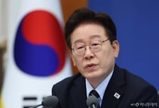 "선 많이 넘는다"…李대통령, '파업' 삼성전자 노조 작심 비판