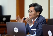 이재명 대통령, 권익위에 '신고 포상금' 제도 설계 주문