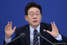 이재명 대통령 "언론이 허위사실로 정책 혼선, 처벌 검토하라"