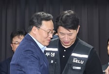 삼성전자 총파업 파국 일단 피했다…靑 "대승적 결단에 감사"