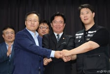 삼성전자 노사 '3D' 파국 막았지만… '3D' 파도 몰아친다