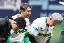 [포토] 설종진 감독 '모두가 팬 덕분'