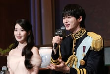 역사왜곡 논란 '대군부인', 결국 팝업스토어 조기 종료…후폭풍 여전
