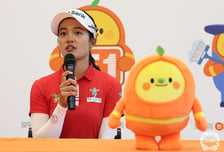 "삼겹살이 좋아요" 한국 생활 빠져든 태국 골퍼 분짠, 이젠 KLPGA 정상권 향해 나아간다