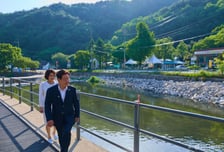 "우와! 李대통령이다" 물놀이하다 깜짝...백운계곡 들썩