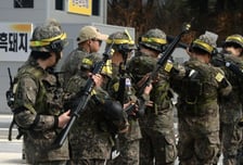 "물 500ml 주고 3시간 땡볕에 세워둬"…'예비군 사망' 폭로 논란