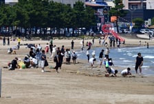 '최대 7만원' 숙박 쿠폰 30만장 뿌린다…"다음달 11일 신청하세요"