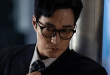 '김부장' 소지섭, 굴욕의 멱살잡이...소시민 아빠의 반전 정체
