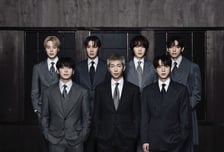 방탄소년단, 美 'AMA'서 대상 또 탔다…계속되는 국위선양