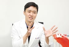 "중년 어깨 통증 주범 '회전근개 부분파열', 콜라겐이 치료 판 바꿀 것"