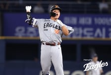 '왕옌청 첫 조기강판→2:7→18:7' 한화가 이걸 뒤집습니다, 강백호+김태연 8타점쇼... NC 원정 1승 1패 엔딩 [창원 현장리뷰]