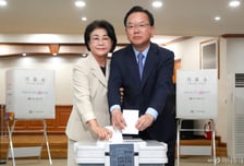 김부겸·추경호, 사전투표 "내가 승리"…선거유세 막판 스퍼트