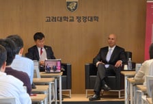 美연은 총재 "인플레 위험 커졌다…금리 경로 예단 어려워"