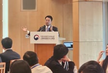 베이징에 모인 재계 3·4세, "중국서 배워 세계로…핵심은 신뢰"