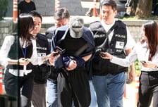 "김규리 집, 방송 보고 찾아가"...자택 침입 강도·폭행범 구속 송치