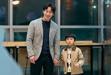 '오십프로', 신하균 가족 모임 이탈→오정세 찜질방 은신