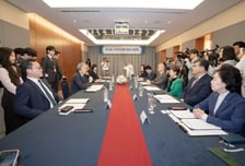 의원급 수가협상 '결렬'…의사단체 "정부, 일방적 불통협상" 반발