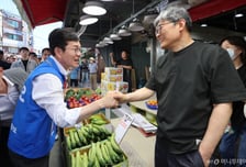 정원오, 선거운동 총력전 돌입…유세차보다 도보 누비며 '한 걸음 더'