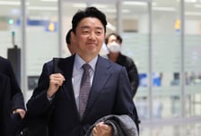 강훈식 비서실장, 캐나다 출국…60조 잠수함 수주전 막판 총력
