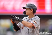 '추신수도 못한 진기록' 이정후, 韓 빅리거 역대 최초 5안타... 3연전서 11안타→타율 3할 복귀 [SF 리뷰]