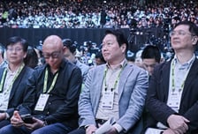 최태원 'GTC 타이베이' 젠슨황 기조연설 참석…AI 전략 점검
