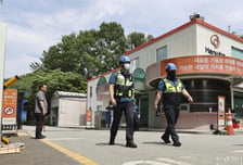 한화에어로 대전사업장 폭발로 5명 숨져…한화 "머리숙여 사죄"