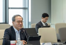 이찬우 농협금융 회장 "지역밀착형 기업금융 강화해야"
