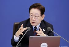 이재명 대통령, '달러 강제매각' 가짜뉴스에 "반드시 찾아내 엄단"