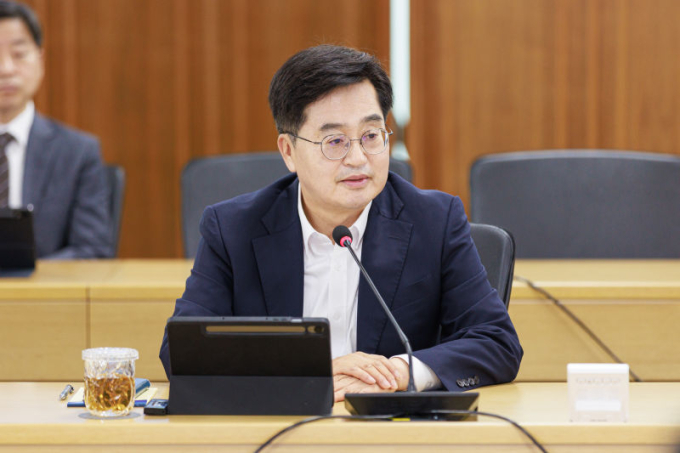 김동연 "경기도가 바뀌면 대한민국이 바뀐다…민선 9기 잘 준비해달라"