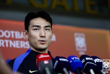 '부상 낙마' 조유민 작별인사…"불행은 제가 다 가져갈게요"