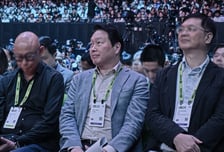 최태원 "2030년까지 메모리 부족, 5년내 웨이퍼 생산력 2배 확대"