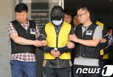 섬마을 신임교사 술 먹여 집단 성폭행…학부모들 "지켜주려 간 것"[뉴스속오늘]