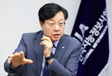 "AI가 좋아할 공공데이터, 누구나 쓸 수 있죠…올해 25개, 기대하세요"