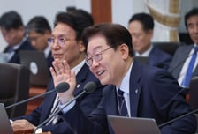 이재명 대통령 "공무원들 열심히 일하면 국민이 행복"
