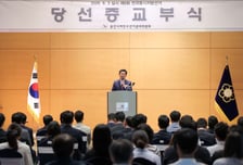 이상일 용인시장, 첫걸음은 '협치'…추미애·안민석에게 "힘 더해달라"