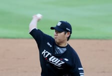 [포토] '역투펼치는' KT 문용익