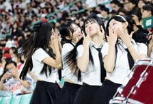 [포토] '삼진은 댕큐지' 아웃송 SSG 치어리더