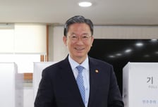정성호 법무장관 "투표용지 부족 사태, 진상 규명 및 책임 추궁해야"