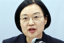 [속보]한성숙 총리 후보 지명…靑 "선거서 보여준 민심에 대한 고민 상당해"