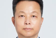 법무법인 광장, 최대한 전 산은 수석부행장 고문으로 영입