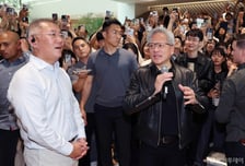 "지금은 현대차그룹의 시간"…하루만에 정의선 또 만난 젠슨 황